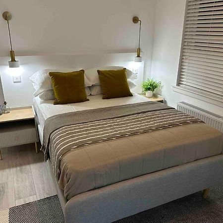 Premium Executive Apartment In Dunfermline Extérieur photo